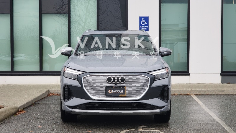 251117152641_1-2024 Audi Q4 E-tron Grey 03.jpg